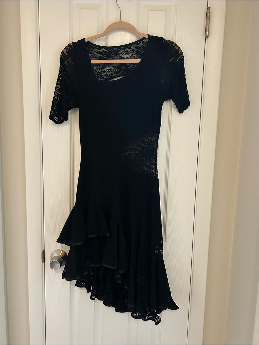 Black Lace Accent Ruffle Hem Women's Dance Dress size medium